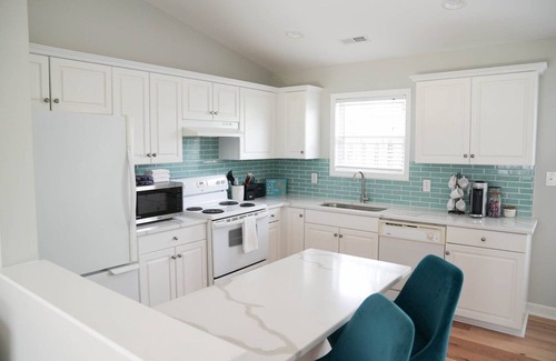 Murraysville Casa | Salty Paws - Newly Renovated & Dog Friendly!