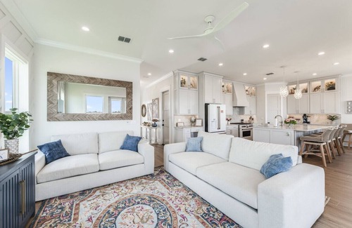Port Aransas Apartamento | Salty Sunset Bay breeze, golden skies, and coastal vibes