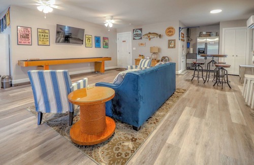 South Padre Island Casa | Salty Times 🌊 – Stay Longer, Save More with a 10% Discount on 7+ Nights!