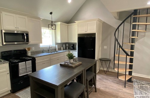Zavalla Cabina | Sam Rayburn Mid Lake Duplex Cabin A