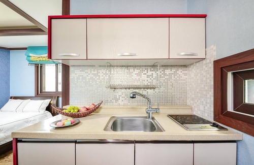 Samcheok Casa | Samcheok Duelkkot Pension