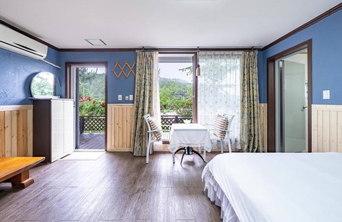 Samcheok Casa | Samcheok Garden Pension