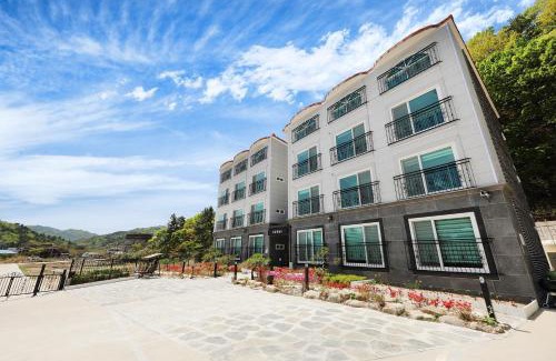 Samcheok Casa | Samcheok theggeulrim pension