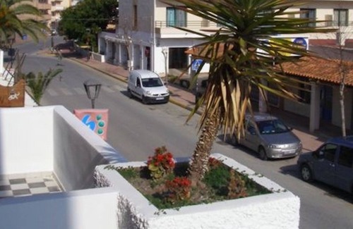 Es Pujols Apartamento | Misma playa, mismo mar