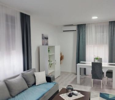 Nis Apartamento | SAMI APARTMAN