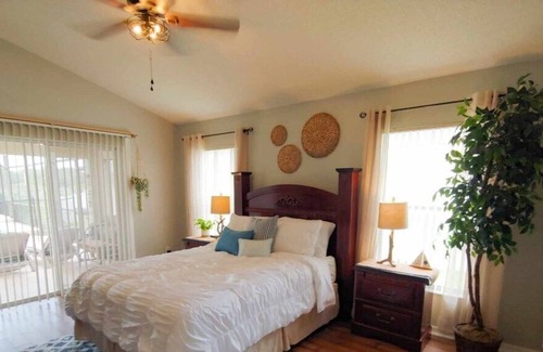 Orange Tree Casa | Samosa Hill Private Pool and Spa Home Dog Friendly
