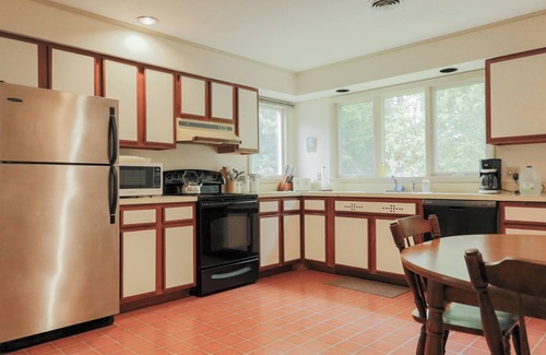 Trevett Casa | 3 BR, 1. 5 BA frente al mar en el río Sheepscot con un muelle privado y flotador