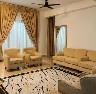 Kajang Casa | SAMPOISGT VILLA HOMESTAY - Near Bangi Avenue, BACC, UKM, GMI, EVO, Bangi Gateway, KIPMall