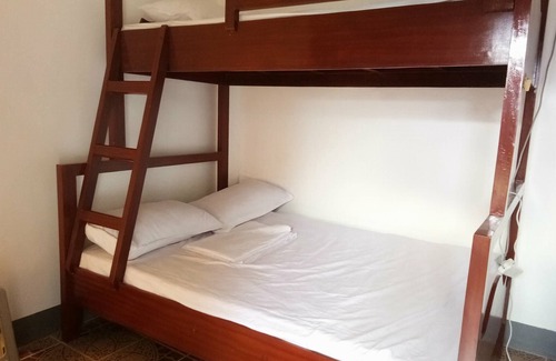 Central Luzon Complejo | Samu Beach House and Resort