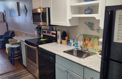 Crescent Beach Condominio | 🐬San-A-Bel🐬Ocean Front 2BR Condo~ Balcony~Outdoor HotTub~Pool👣Bring FlipFlops