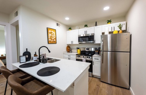Uptown Apartamento | San Antonio 1BRM Downtown,Riverwalk, Pearl, Museum District, Park, SeaWorld