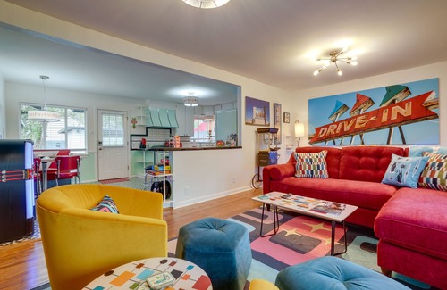 Alamo Heights Casa | San Antonio Vacation Rental ~ 7 Mi to River Walk!