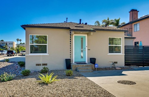 Roseville - Fleet Ridge Casa | San Diego Cottage with Private Patio 2 Mi to Beach!