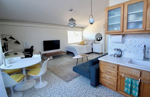 University City Apartamento | San Diego Guest Suite