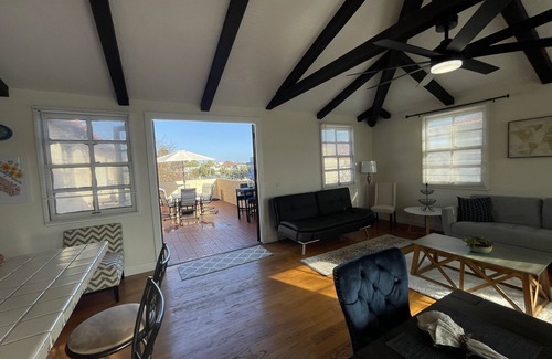 Old Town Apartamento | San Diego Old Town Family-sized Apartment with Patio