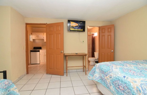 Primera Seccion Cabina | San Felipe Studio 4 FREE WIFI AND CABLE TV