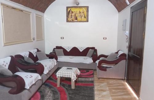 Abu Simbel Apartamento | San Giovanni Guest House