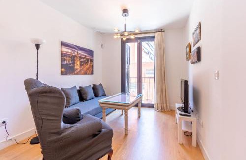 San Julian Apartamento | San Hermenegildo City Walls by Valcambre