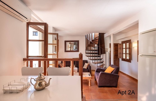 Albaicin Apartamento | San José apt 2A con terraza - Edificio protegido en el Albaicin, muy céntrico