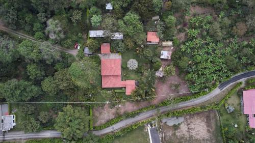 Calarca Cama Y Desayuno | San Jose Coffee farm