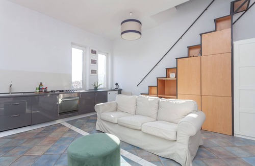 Prenestino-Labicano Apartamento | San Lorenzo SkyRail Loft - by OpenRoma