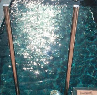 San Julian Apartamento | San Luis Downtown & Pool Apartment
