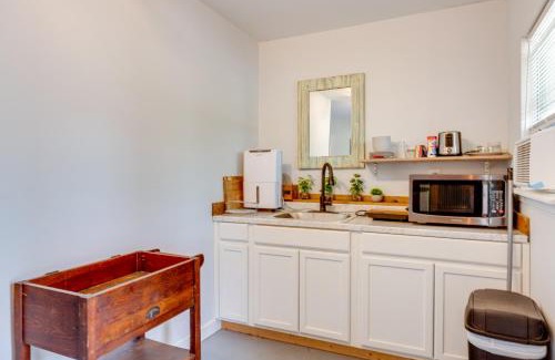 San Marcos Apartamento | San Marcos Apartment on 10 Acres about 6 Mi to TSU!