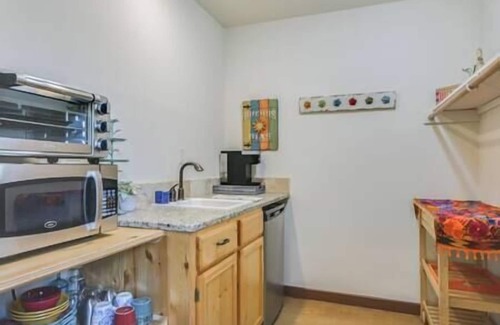 Fischer Casa | San Miguel Suite at Blanco Rapids Ranch