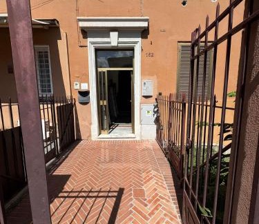 Quartiere XIII Aurelio Apartamento | San Pietro Apartment Vatican 5 min Walk