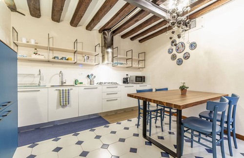 San Polo Apartamento | SAN SILVESTRO HOUSE VENICE FIRST FLOOR