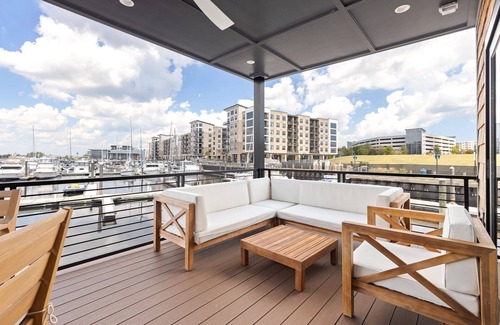 River District Apartamento | Sanctuary at The Cove - Downtown - Nextdoor to Wilm Convention Center