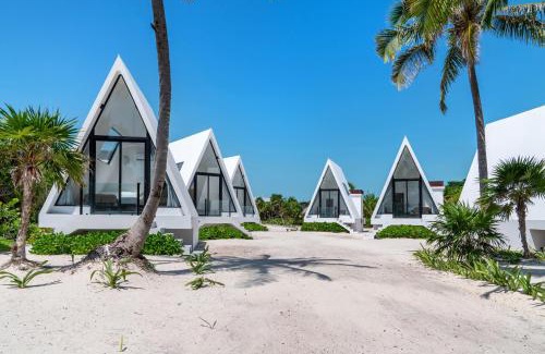 San Pedro Complejo | Sand and Sky Resort Adults Only