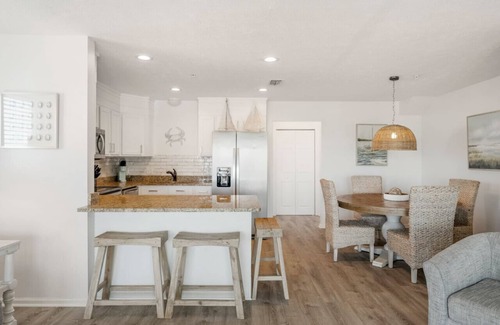 Mexico Beach Casa | Sand Buckets Unit D, Ocean View Beach Townhouse