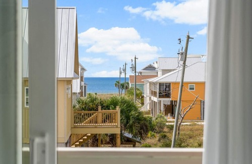 Mexico Beach Casa | Sand Buckets Unit D, Ocean View Beach Townhouse