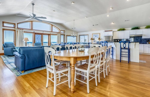 Nags Head Casa | Sand Pebbles: Oceanfront, Pool, Hot Tub, Rec Room