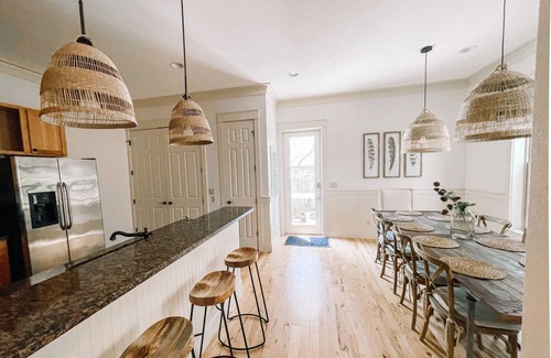 Grayton Cove Cabaña | Sand Reef Cottage ~ 30A Grayton Beach Western Lake Bike Pool