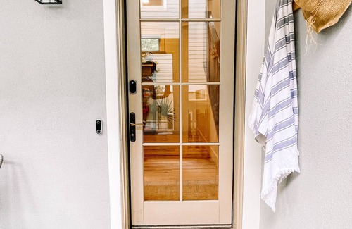Grayton Cove Cabaña | Sand Reef Cottage ~ 30A Grayton Beach Western Lake Bike Pool