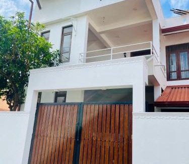Kudapaduwa Casa | Sand & Surf Guest House