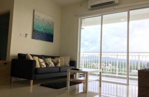 Sandakan Apartamento | Sandakan Spacious and Comfortable Pool View Condo