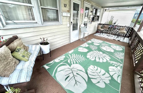 Pittston Apartamento | Sandcastle Downtown I Laundry -Smart TV- Kureg- Near YMCA Highway & Hospitals