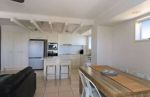 Bargara Apartamento | Sandcastles 6, Golf Club views