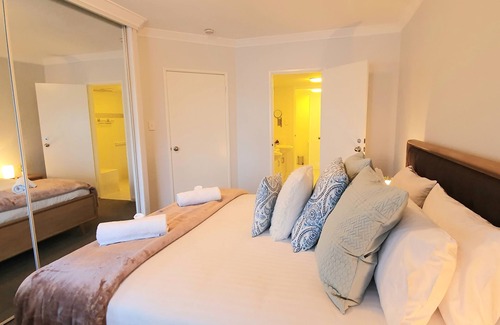 Scarborough Apartamento | Sandcastles Luxury Retreat Apartment