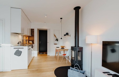Pruchten Casa | SandDorn 1 Summary: M