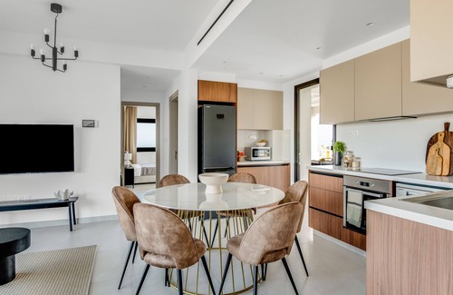 Agios Athanasios Apartamento | Sanders Elgio - Precioso apartamento de 3 dormitorios con balcón
