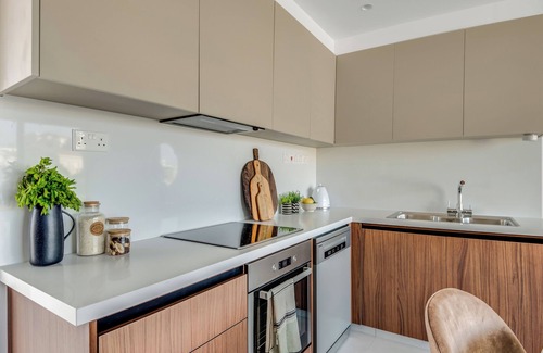 Agios Athanasios Apartamento | Sanders Elgio - Precioso apartamento de 3 dormitorios con balcón