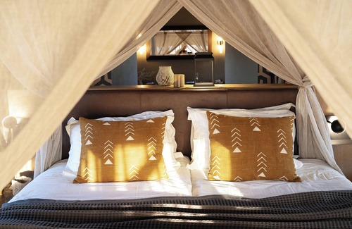 Sandfontein Cabina | Sandfontein Lodge & Nature Reserve
