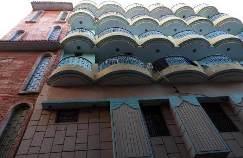 Varanasi Casa | Sandhya Guest House Varanasi Near Ganga River