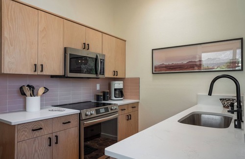 Sandia Heights South Casa | Sandia Sun - enjoy "watermelon sunsets" in this brand new listing!