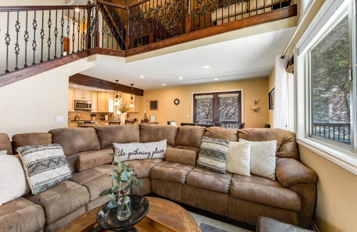 Lake Arrowhead Casa | Sandlewood Retreat