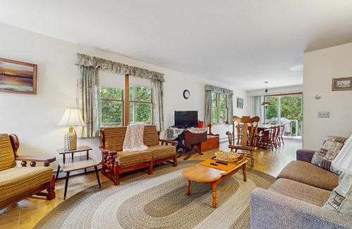 Dennis Casa | Sandpiper's Saltbox